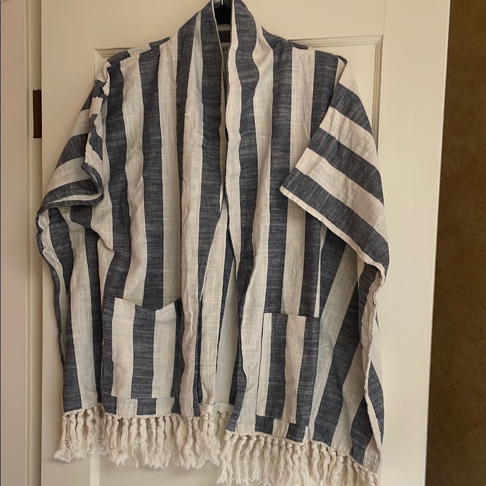 Lei Blue and White Striped Tunic